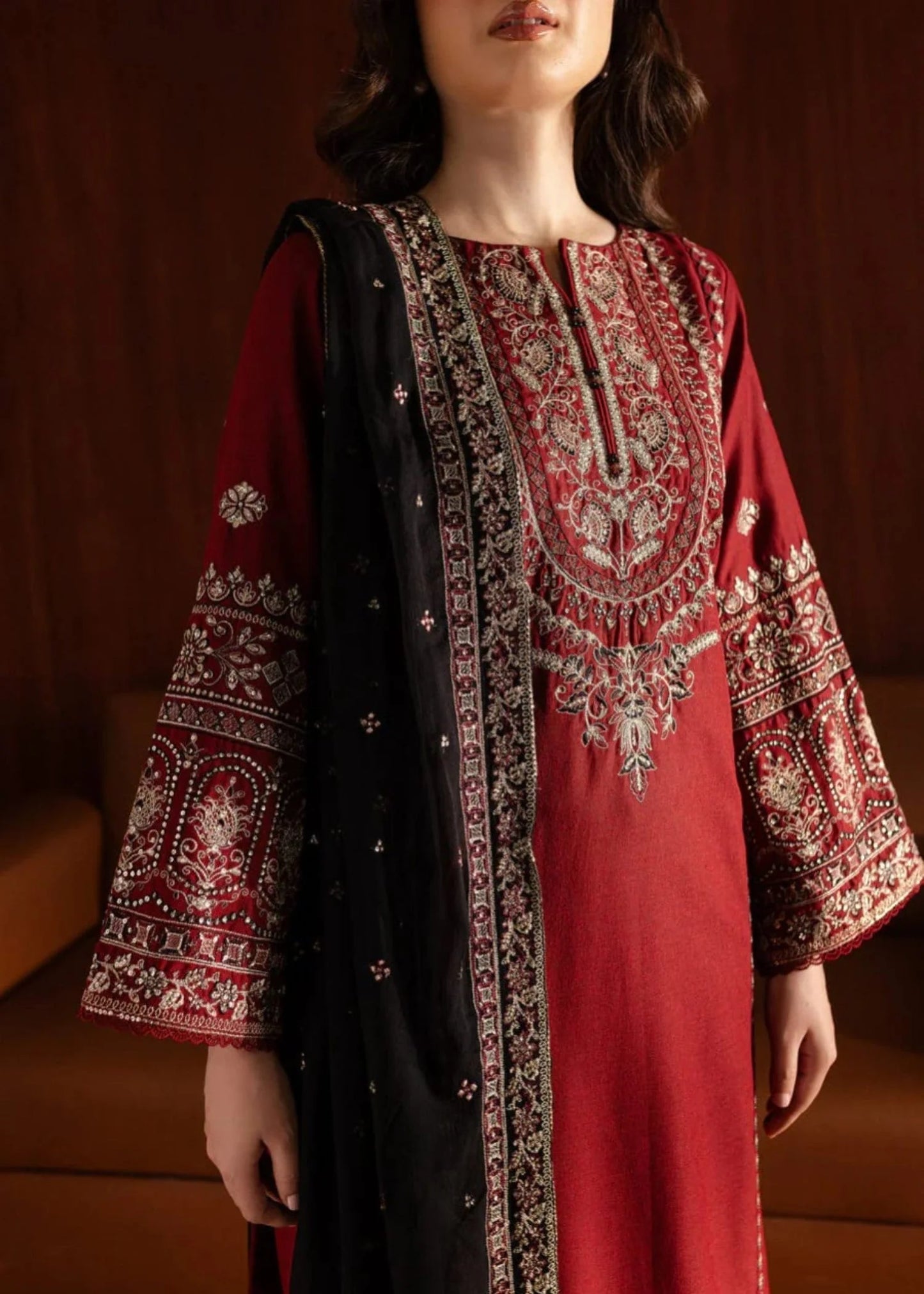 Winter Fabric-3PC Embroidered Shirt With Shawl Embroidered-Mahroon
