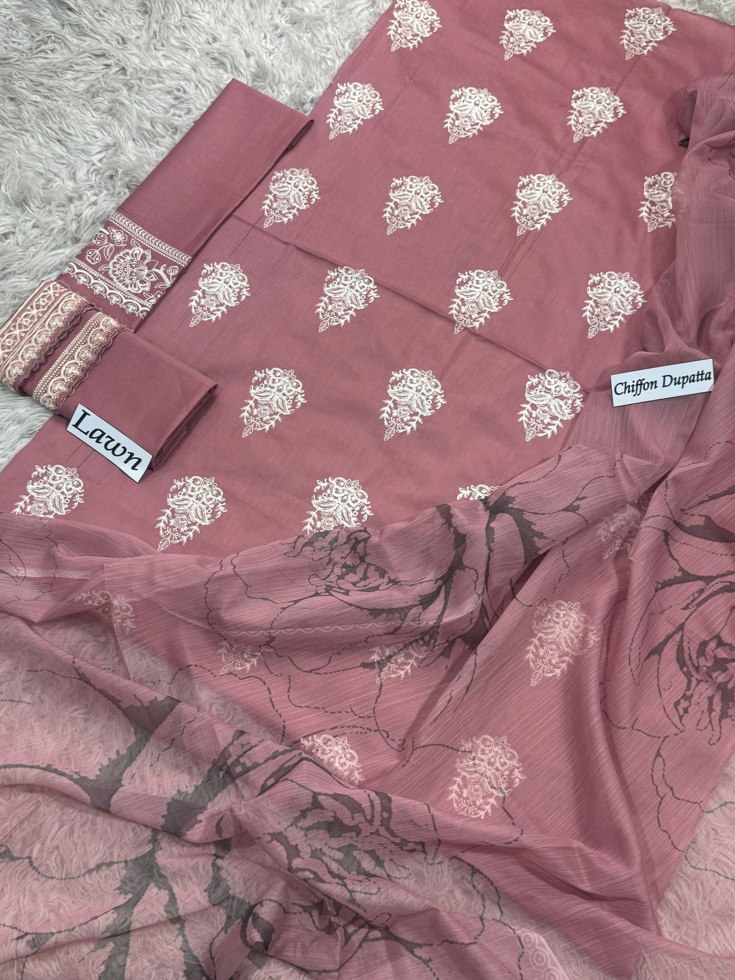 Lawn-3PC Embroidered Shirt with Embroidered WIth Digital Chiffon Dupata