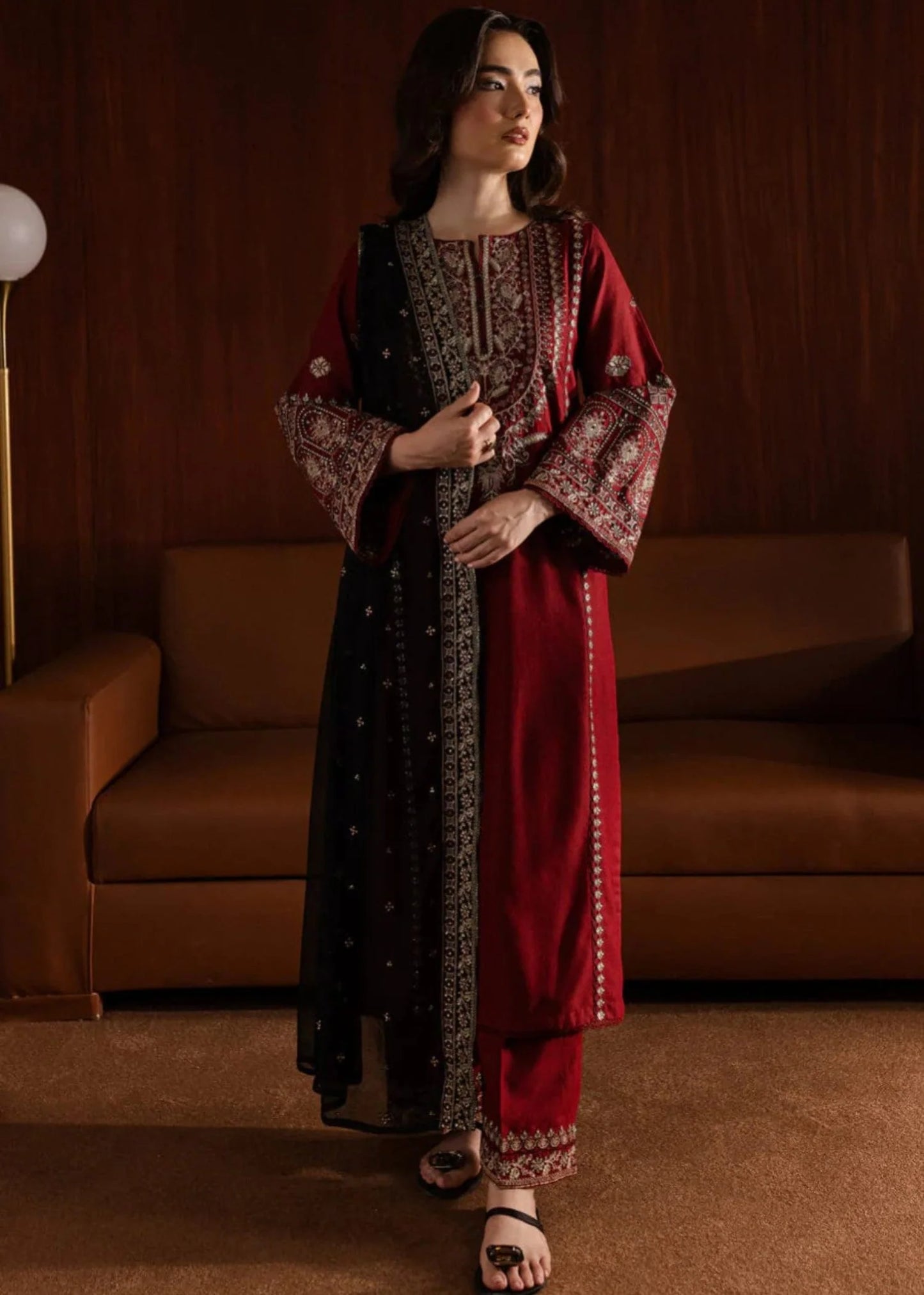 Winter Fabric-3PC Embroidered Shirt With Shawl Embroidered-Mahroon